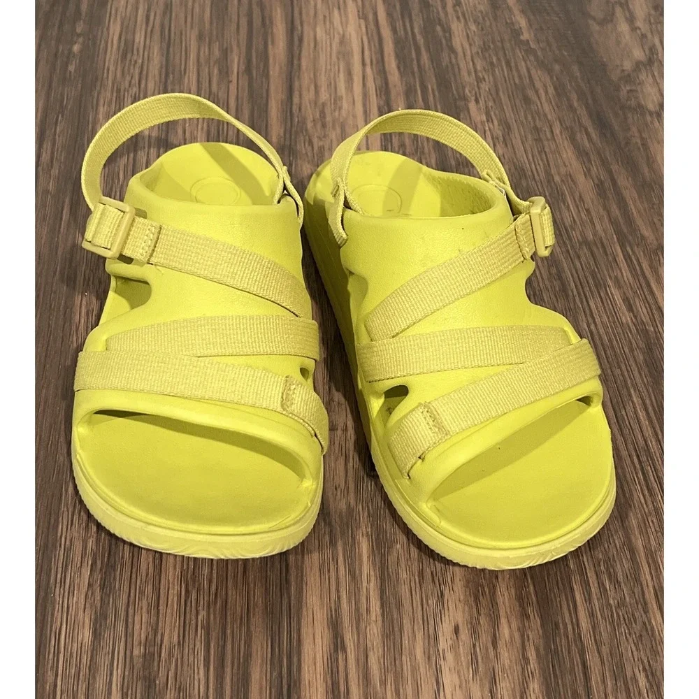 Chaco Chillos Sport Little Girls Sz 4 Shoes Cess Green Outdoor Adventure Sandal